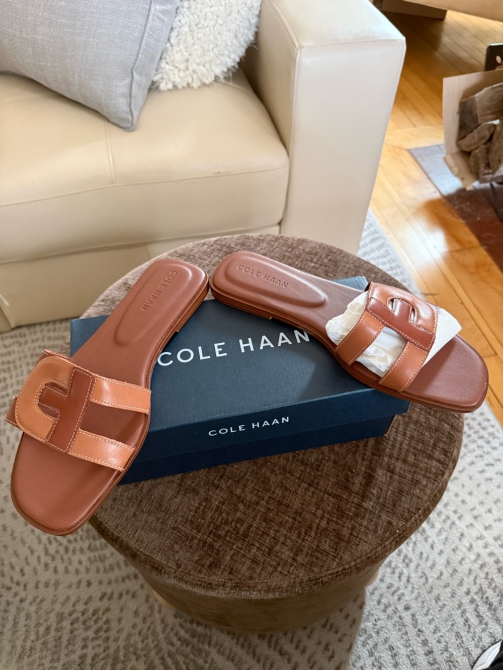 Cole Haan Brown Leather Slide Sandals 8.5 NEVER WORN STILL IN THE BOX
